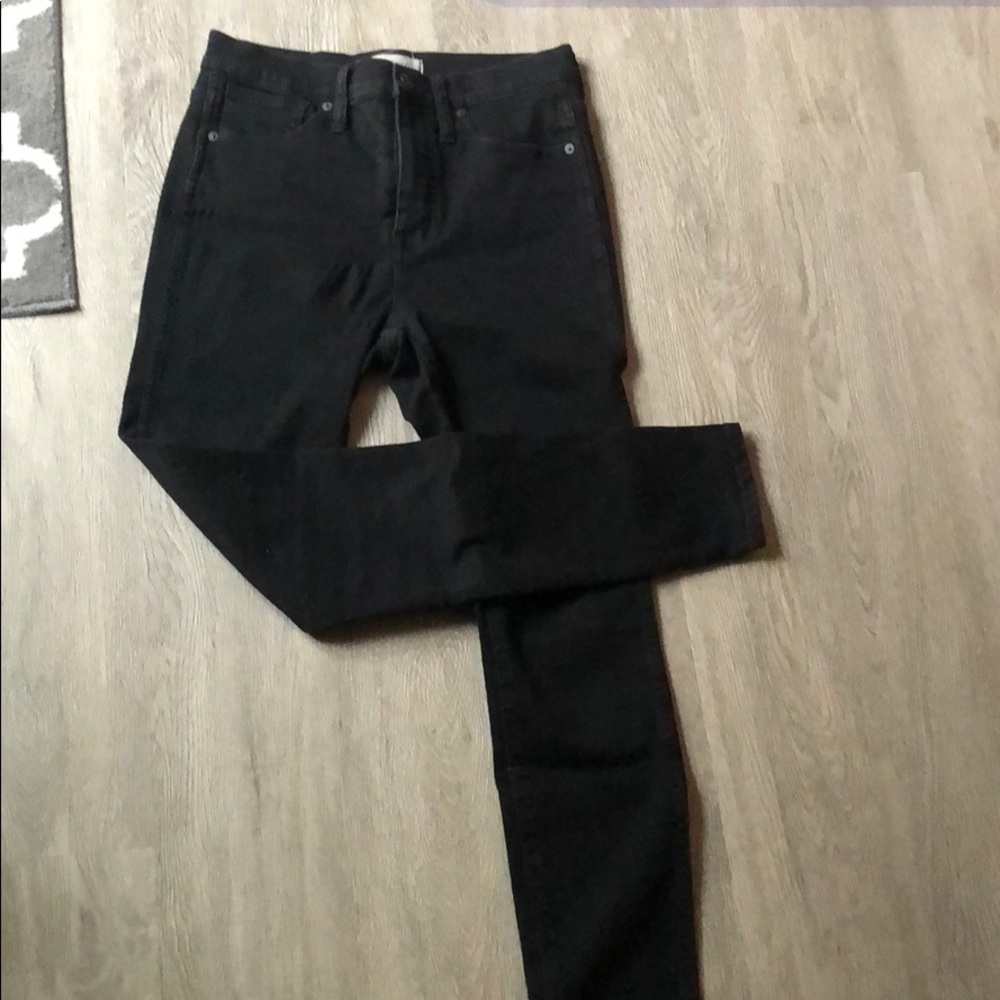 Madewell 10” High Rise Skinny black jeans